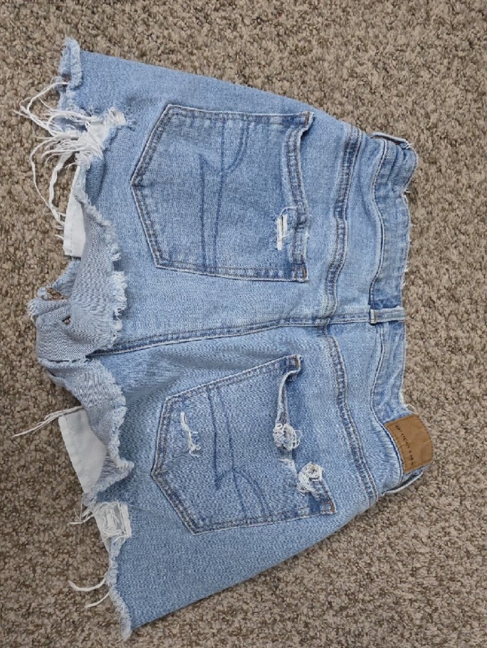 American Eagle Distressed Light Blue Short 3 Pairs.  Size 4 - Picture 7 of 7